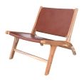 image de fauteuils scandinave Fauteuil  en teck et cuir lisse marron