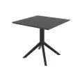 image de table de jardin scandinave 