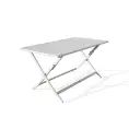 image de table de jardin scandinave
