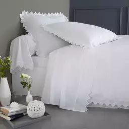 Parure de lit brodé en coton blanc 140×200