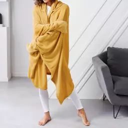 Plaid à capuche uni en polyester jaune 165×115