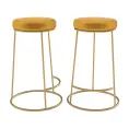 image de tabourets de bar scandinave 