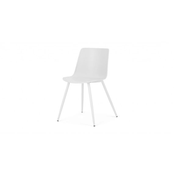 MADE Essentials – Newel, chaise, blanc