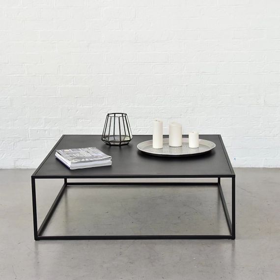 Table basse carrée en métal noir mat Bricklane decoclico Factory