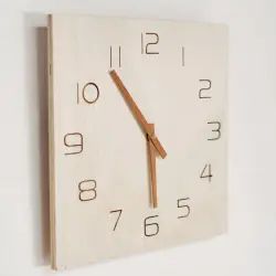 Horloge murale en contreplaqué beige
