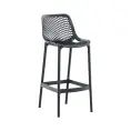 image de tabourets de bar scandinave 