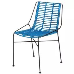 Chaise en rotin et métal bleu