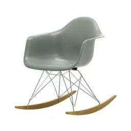 Rocking chair Eames Fiberglass Armchair en Plastique, Polyester renforcé de fibre de verre – Couleur Vert – 63 x 82.77 x 76 cm – Designer Charles & Ray Eames