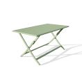 image de table de jardin scandinave 