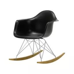 Rocking chair Eames Plastic Armchair en Plastique, Érable massif – Couleur Noir – 63 x 82.77 x 76 cm – Designer Charles & Ray Eames