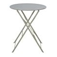 image de table de jardin scandinave 