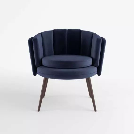 Fauteuil en velours bleu nuit et bois d’hévéa, Jill