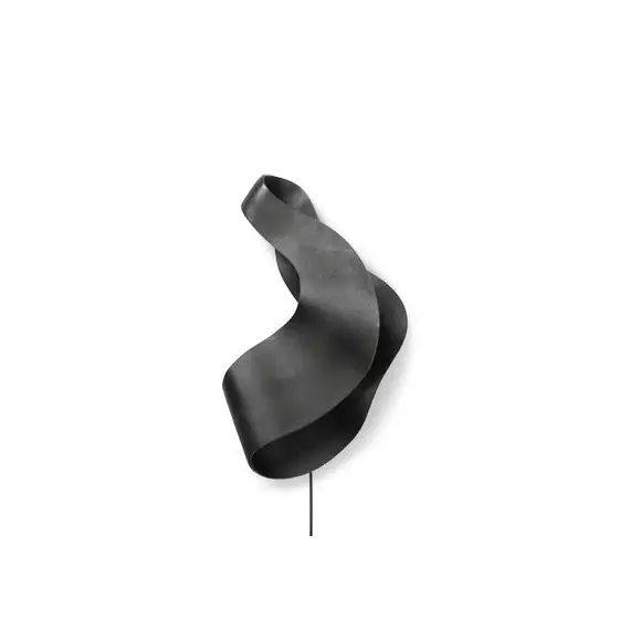 Applique avec prise Oyster en Métal, Fonte d’aluminium recyclée – Couleur Noir – 33.6 x 37.8 x 60 cm