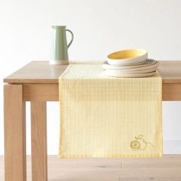 Chemin de table en coton tissé motifs brodés jaunes 148×150