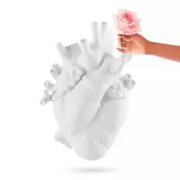 Vase Love in Bloom en Plastique, Résine – Couleur Blanc – 42 x 45.79 x 60 cm – Designer Marcantonio