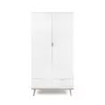 image de armoire scandinave 