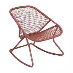 Rocking chair Sixties en Plastique, Fibre polyéthylène – Couleur Rouge – 60.5 x 77.97 x 72 cm – Designer Frédéric Sofia