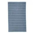 image de tapis de bain scandinave 