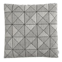 Coussin en Tissu, Plumes – Couleur Blanc – 28.85 x 28.85 x 28.85 cm – Designer Anderssen & Voll