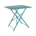 image de table de jardin scandinave 