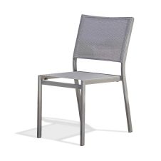 Chaise de jardin en aluminium et toile plastifiée grise