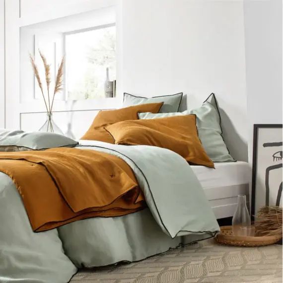 Housse de couette 140×200 cm Vert amande et bourdon noir