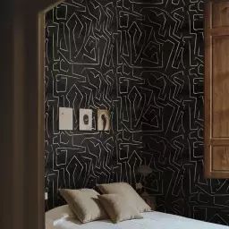 Papier Peint Graffiti Noir et Or Rayures Abstraites 250×200 cm