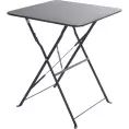 image de table de jardin scandinave 