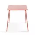 image de table de jardin scandinave 