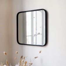 Miroir carré en métal noir 45 x 45 cm – Uptown – intérieur/extérieur