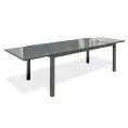 image de table de jardin scandinave 