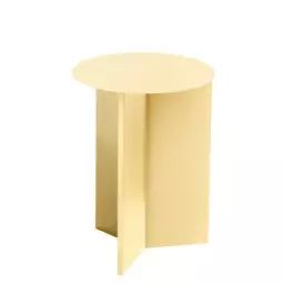 Table d’appoint Slit en Métal, Acier laqué époxy – Couleur Jaune – 45.79 x 45.79 x 47 cm – Designer  Studio