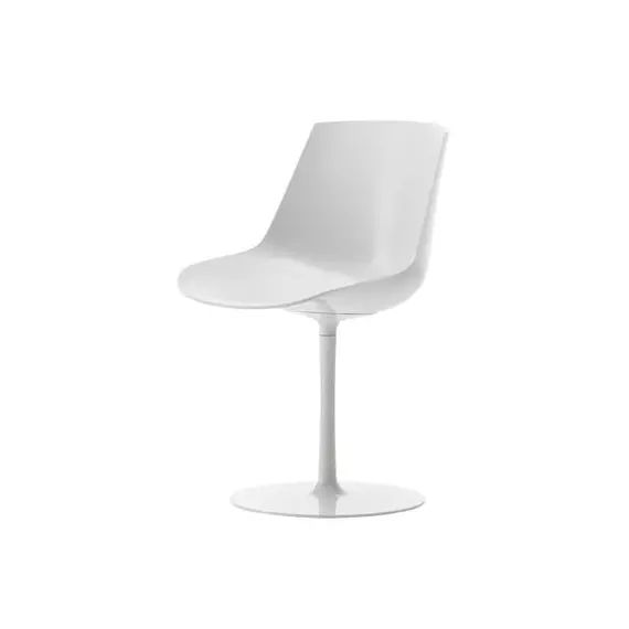 Chaise pivotante Chaises et fauteuils Flow en Plastique, Polycarbonate – Couleur Blanc – 58 x 53 x 80.5 cm – Designer Jean-Marie Massaud