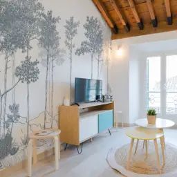 Papier peint panoramique balade dans les bois 525 x 250 cm bleu