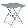 image de table de jardin scandinave 