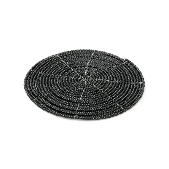 Dessous de verre en perles noires