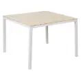 image de table de jardin scandinave 