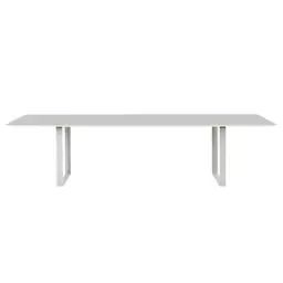 Table rectangulaire 70/70 en Métal, Aluminium – Couleur Gris – 153.01 x 153.01 x 73 cm – Designer Taf Architects