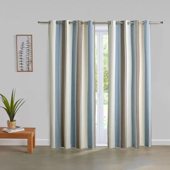 Rideau à l&rsquo;unité monté sur œillet 135×180 en coton bleu