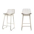 image de tabourets de bar scandinave 