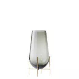 Vase Echasse en Verre, Laiton massif – Couleur Or – 24.66 x 24.66 x 28 cm – Designer Theresa  Arns