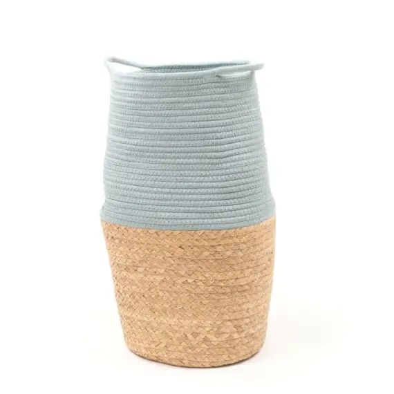 Panier long tressé en coton bleu céladon 30×50