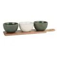 image de plateaux apéritifs et coupelles scandinave 