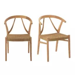 Chaise en bois clair style nordique
