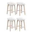 image de tabourets de bar scandinave 