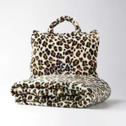 TANJA – Plaid to Go – 130×150 cm – Pumice Stone Leopard – idéal pour l