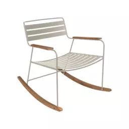 Rocking chair Surprising en Métal, Teck – Couleur Beige – 69 x 89 x 76 cm – Designer Harald Guggenbichler