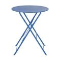 image de table de jardin scandinave 