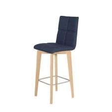 Chaise de bar scandinave en tissu bleu jean et pieds bois