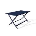 image de table de jardin scandinave 